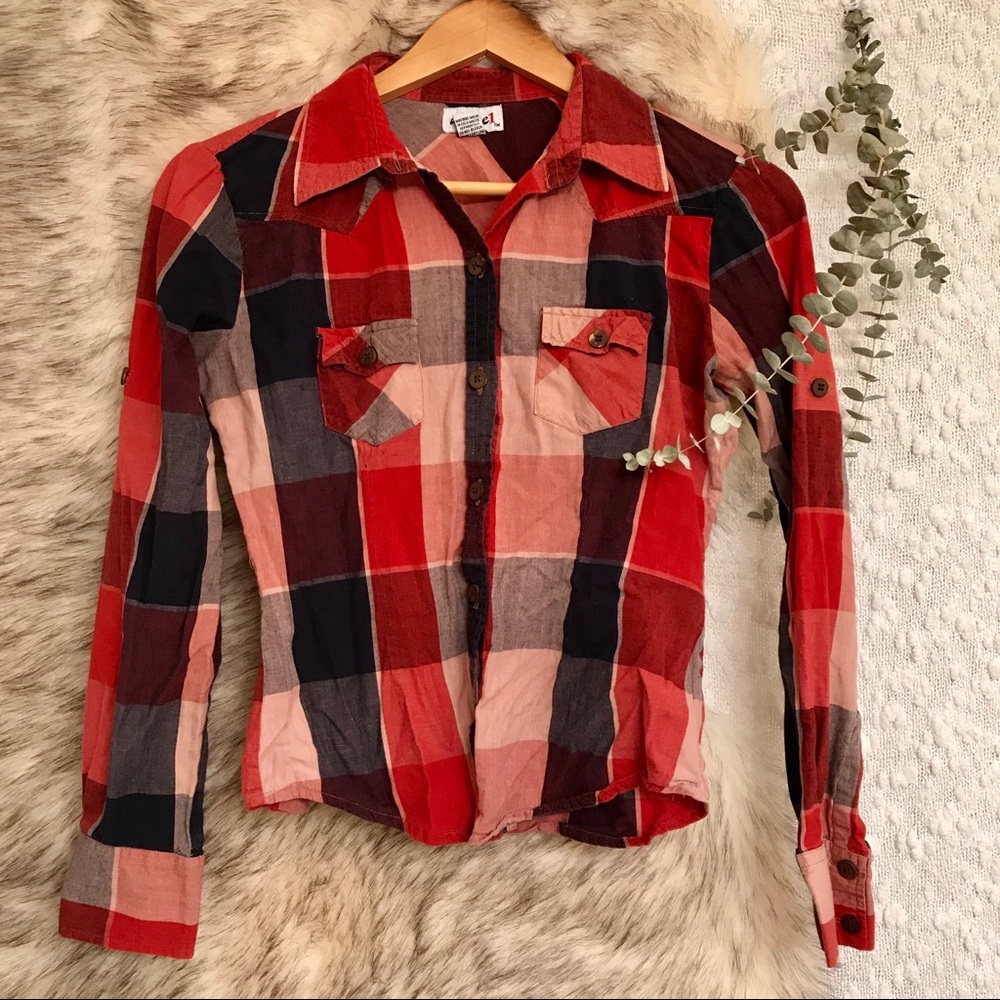 Pretty colored flannel pattern button up